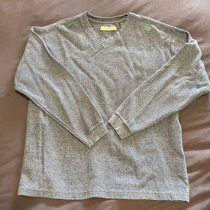 Thick grey pullover